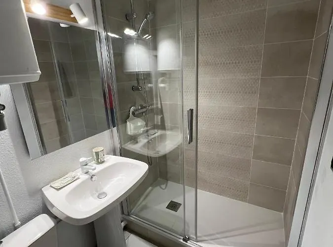 Fleur Marine 6 Et 8 * Cabourg